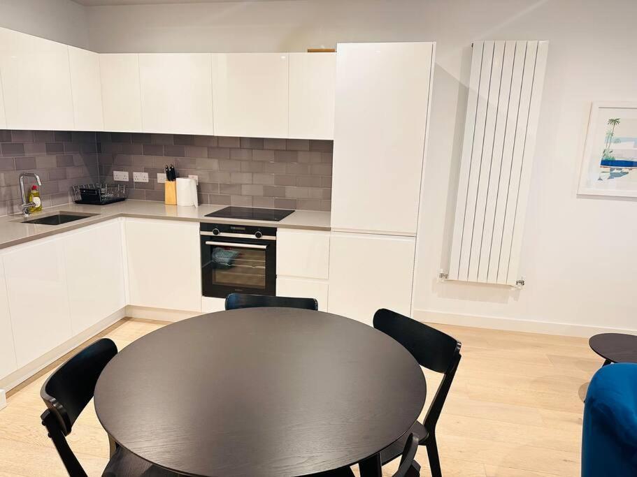 Spacious Modern 1 Bed Apartment. London Luaran gambar